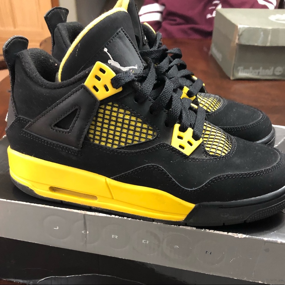 Youth air Jordan thunder 4s